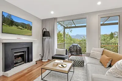 Image de Premium Villa 2br Malvasia at Cypress Lakes - Modernised Comfort