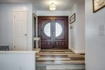 Image de ★The Oasis ★ Restful Retreat on 1 Acre w/ Pool ★