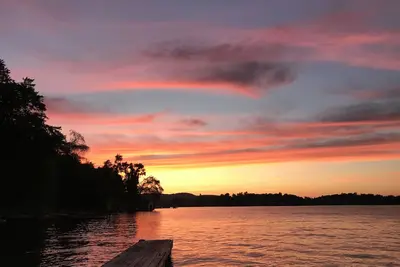 Image de Enchanting 3 Bedroom Lake House on Candlewood Lake