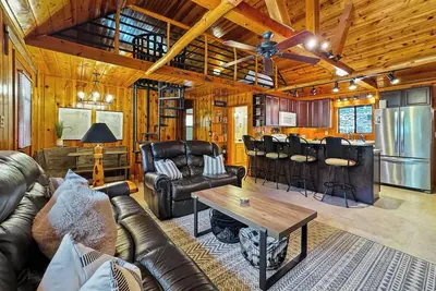 Private Cozy Cabin at Tonto Creek in Kohl's Ranch