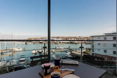 Image de 2 bedroom accommodation in Cowes