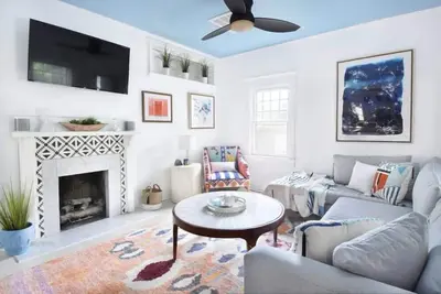 Image de Sparrow by Minty Living