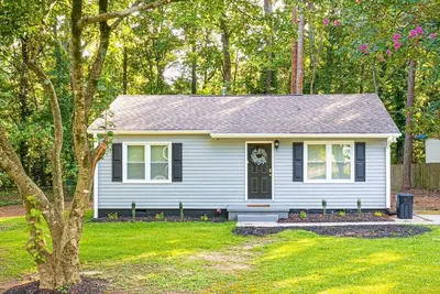Image de Homey Bungalow Convenient to Marietta and I-75!