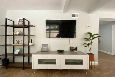 Image de Cozy Home In The Heart of Tampa