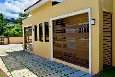 Image de 1Bdrm, A/C, Wi-Fi, Washer & Dryer - Spacious Apt