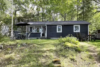 Image de Maison de vacances pour 6 a Rimforsa-By Traum
