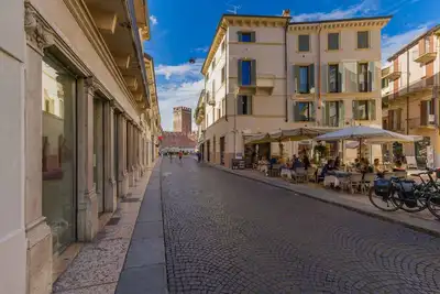 Image de Suite Arena 100 meters from Arena