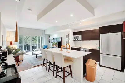 Image de Villa Vista by Viac - 2 Story w/ 3Bdrms & Golf View