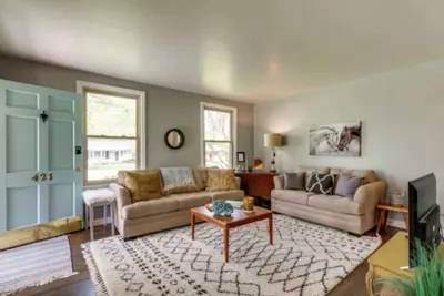 Image de Franklin Cottage: Cozy, Clean, 2 bed 1 bath