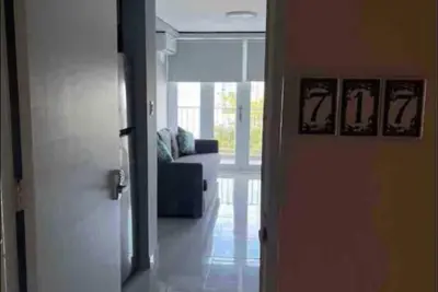 Image de Pool, direct acces to the beach, Wifi and Parking!