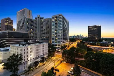 Image de Work-Ready Downtown Atl Stay • Great Value Mbs, Gwcc, AmericasMart