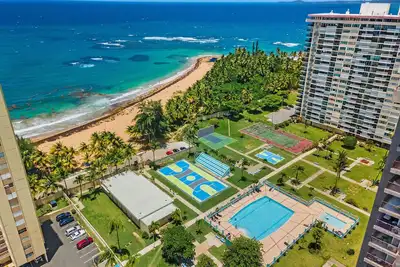 Image de Ocean-Front, Family-Friendly Condo in Playa Azul, Luquillo. Sleeps up to 8!