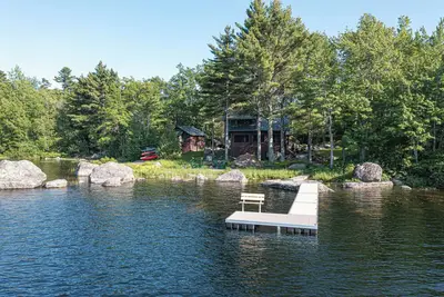Image de Quintessential Maine Lake House, 280Ft of Waterfront, near Acadia & Bar Harbor