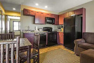 Image de Wisconsin Dells Cottage for Family Fun or Golf at Christmas Mountian