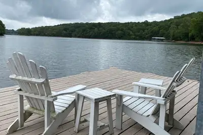 Image de Beaver Lake Paradise with Bunkhouse