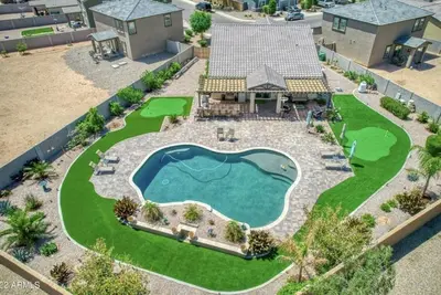 Image de Family Oasis! Pool+Kitchen/bar+outdoor living!