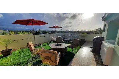 Image de 5 pools, Amazing Rooftop Views, Beach