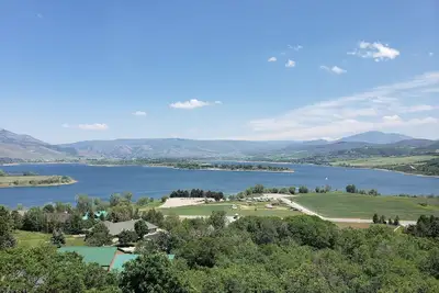 Image de Breathtaking Views! Private Indoor Pool, Outdoor Hot Tub, Sauna, Game Room & Gym