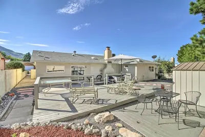 Image de Ne Albuquerque Home: Private Patio + Hot Tub!