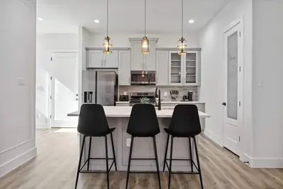 Image de 3 Bdr Gated Home, 2 King Beds, Near Medical Center, Nrg Stadium & Downtown