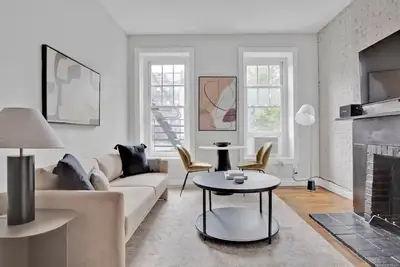 Image de Beautiful West Village 1br nr 1 train, by Blueground