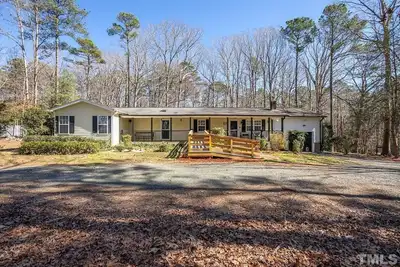 Image de Pet friendly accessible Ranch at Jordan Lake State Park