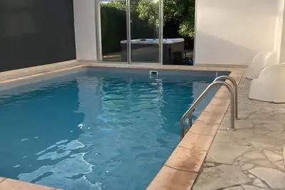 Image de Gîte familial avec spa privatif & piscine chauffée