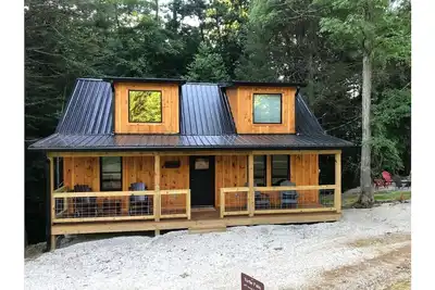 Image de Hot Tub, Firepit, WiFi, Cabin in Red River Gorge Lake