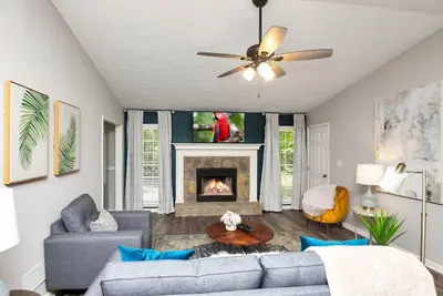 Ath - Dallas - 3br - Pet Friendly - (arbor)