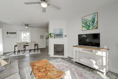 Image de The Blue House in Historic Downtown Lakeland