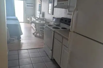 Image de Ocean View Double Queen Suite with Full Kitchen! Sea Mist Resort 50804 - Perfect for 2-4 guests!