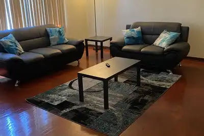 Image de Spacious 3bdr free wine wifi and parking