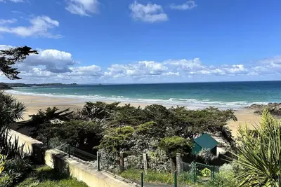 Image de 489 - Appart T2 surplombant la plage de Caroual.