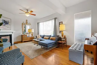 Image de Historic Avenues Cottage-Walk Downtown!