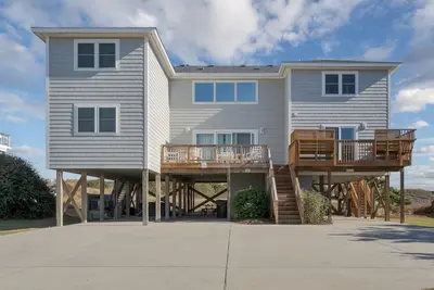 4110 - Coop's Cottage Oceanfront in Duck, Nc, featuring 4 bed 4 bath, hot tub