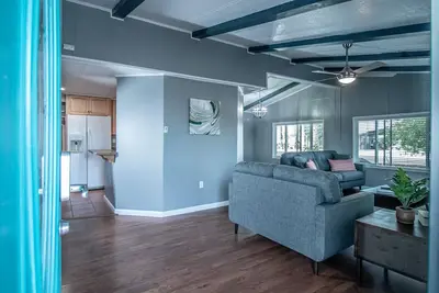 Image de Foothills Vacation Retreat! !