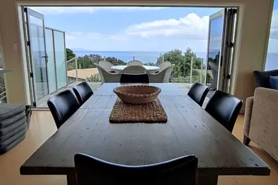 Image de The Wow House - Stunning Kuaotunu Beach & Pacific Ocean Views