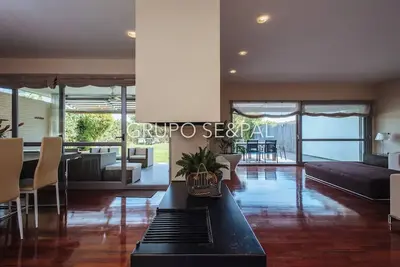 Luxury Property overlooking the 13th Fairway