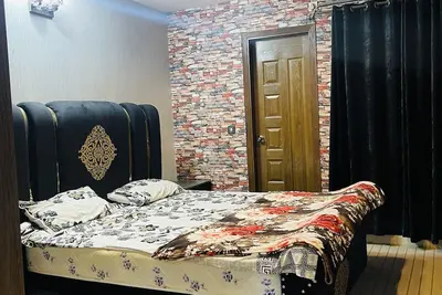 Image de Lovely and cozy 2 bed Appartmint with a wife Netflix and view.