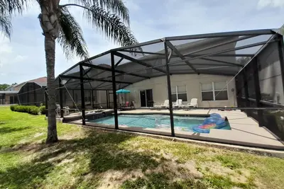 Image de Private pool Villa with Game room close to Disney & Universal