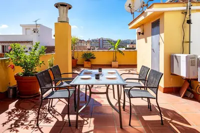 Image de Unique penthouse by Costarentals - Ref 80