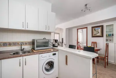 Image de Spacious flat in the heart of Torremolinos Ref 39 by Costarentals - Ref 39