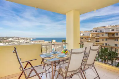 Image de Stunning seaview apartment by Costarentals- Ref 65