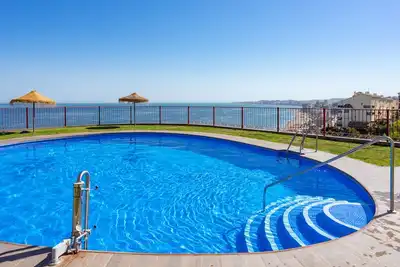 Image de Seaview terrace with pool by Costarentals - Ref 103