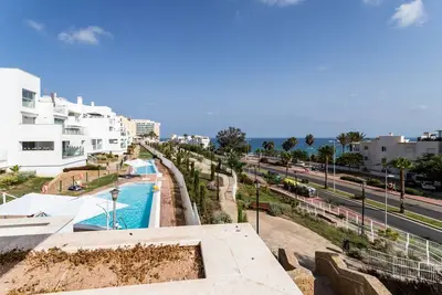 Image de Torrequebrada sea apt by Costarentals - Ref 183