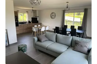 Image de Magnifique plain-pied avec terrasse.