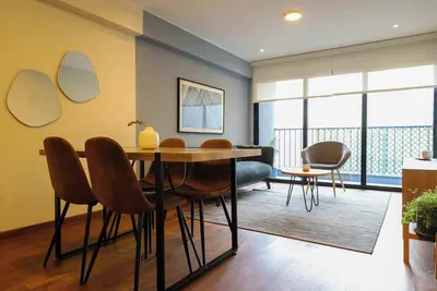 Image de w* | Spotless 2br with Balcony in Miraflores