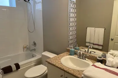 Image de Recently finished clean and bright Family Suite