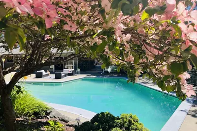 Image de Magical Farm Villa with Heated Salt Water Pool