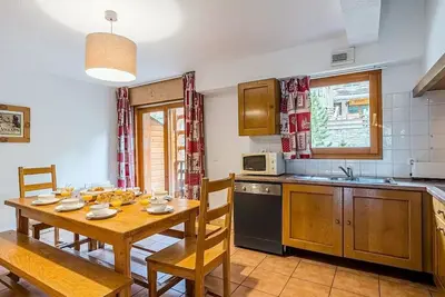 Image de 3 Pièces ou 2 Pièces + 2 Cabines 6/8 Personnes